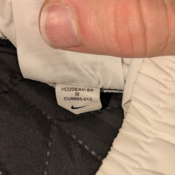 Nike Women's Sportswear Quilted Long Skirt medium. New with tags. - Picture 16 of 16